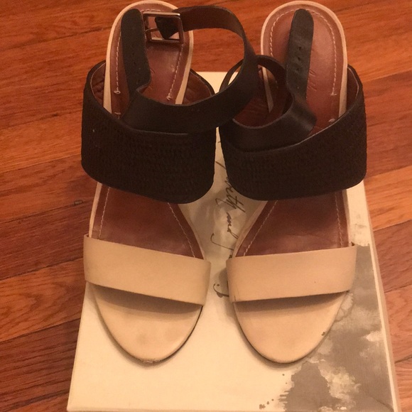 Elizabeth and James Shoes - Elizabeth & James sandals